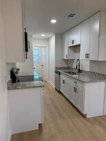 308 E Bourn St in Rockwall, TX - Building Photo