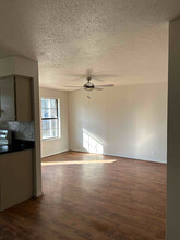 408 N White Oak Rd-Unit -B in Dodd City, TX - Building Photo - Building Photo