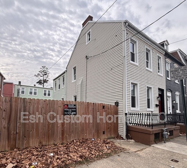 28 Caroline St in Lancaster, PA - Building Photo - Building Photo