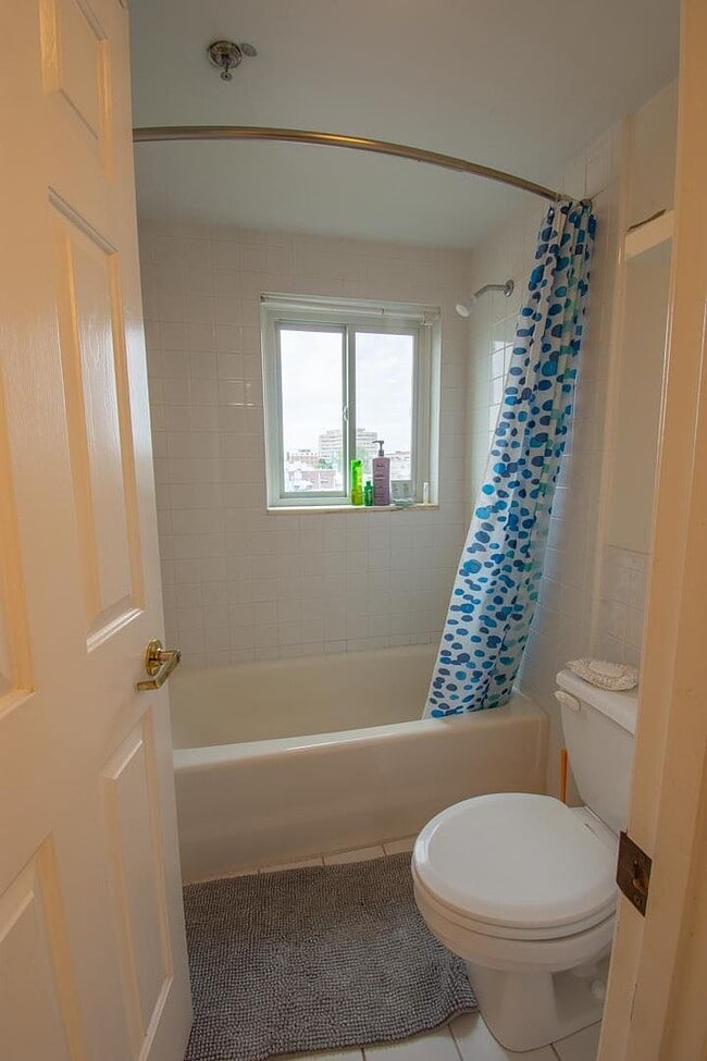 655 Concord Ave, Unit 403 in Cambridge, MA - Building Photo - Building Photo
