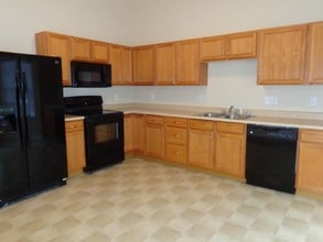 1134 Stonewallridge Dr in Independence, KY - Building Photo - Building Photo