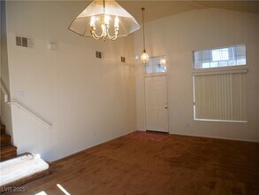 2313 Avery Dr in Las Vegas, NV - Building Photo - Building Photo