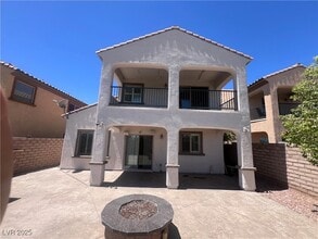 1056 Calvia St in Las Vegas, NV - Building Photo - Building Photo