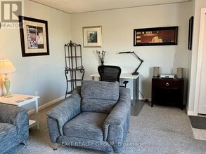 156 Moira St E in Belleville, ON - Building Photo - Building Photo