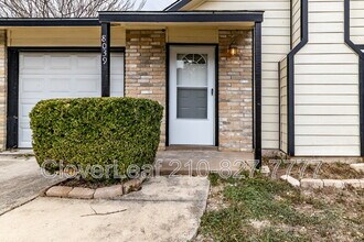 8039 Big Bend in San Antonio, TX - Building Photo - Building Photo