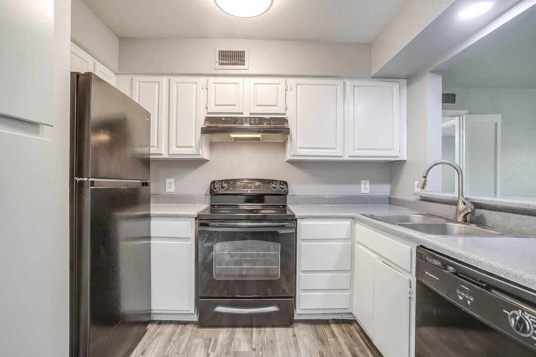 Foxfire Apartment Homes in Denton, TX - Foto de edificio