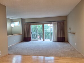 2411 121st Cir NE in Blaine, MN - Building Photo - Building Photo