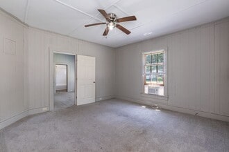 1325 Clark St in Rocky Mount, NC - Building Photo - Building Photo