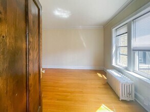 4857 N Paulina St, Unit 2B in Chicago, IL - Building Photo - Building Photo