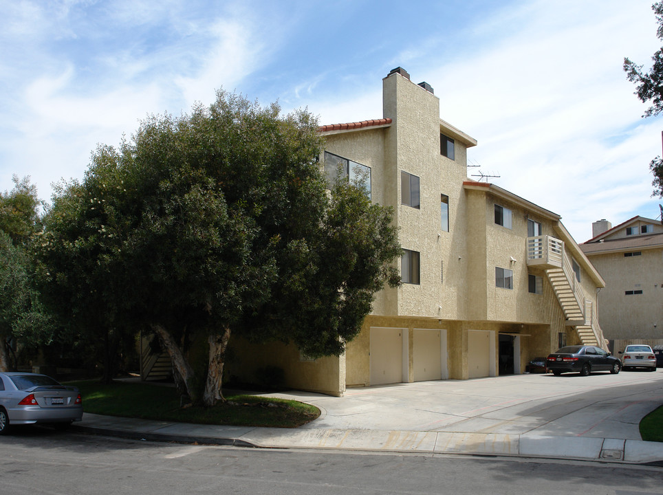 16772 Moody Cir in Huntington Beach, CA - Building Photo