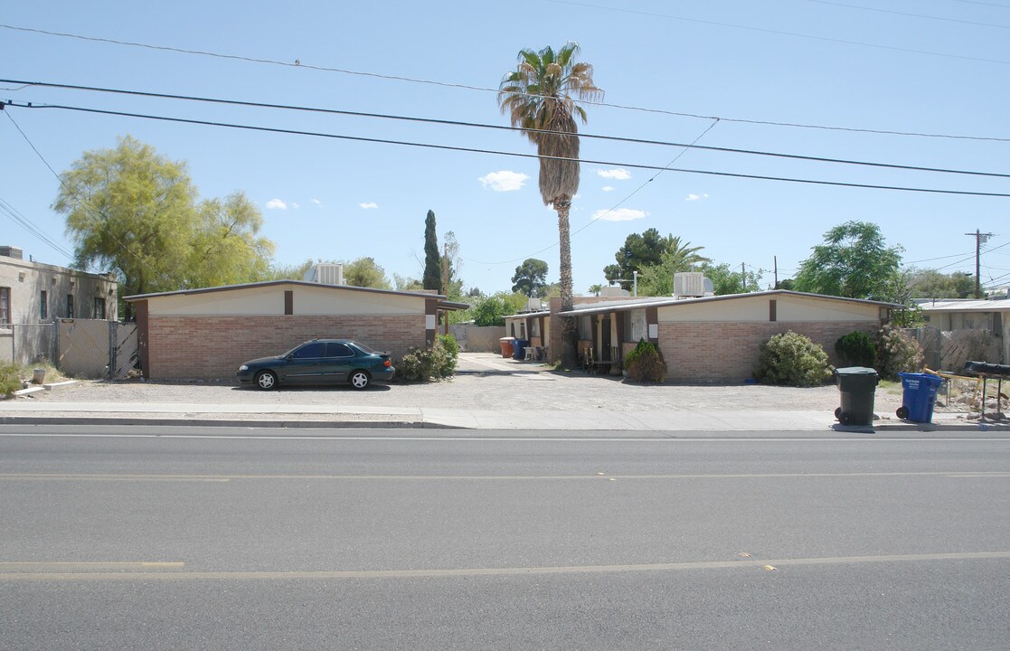 346-352 E Glenn St in Tucson, AZ - Building Photo