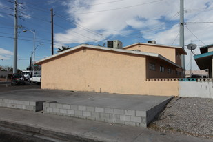 5248 Pebble Beach Blvd in Las Vegas, NV - Foto de edificio - Building Photo