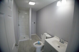 61 Providence St, Unit 2 in Worcester, MA - Building Photo - Building Photo