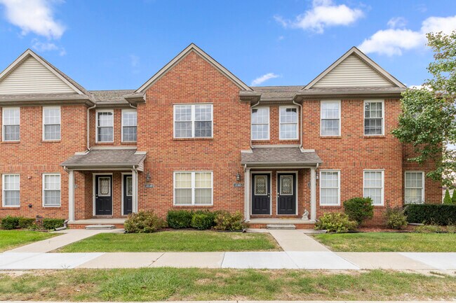 13165 Turnberry in Southgate, MI - Building Photo - Building Photo