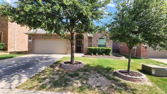 3464 Twin Pines Dr in Keller, TX - Foto de edificio