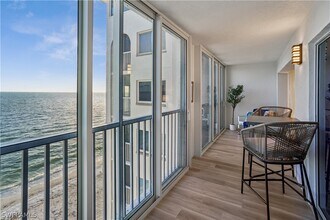 25900 Hickory Blvd in Bonita Springs, FL - Building Photo - Building Photo