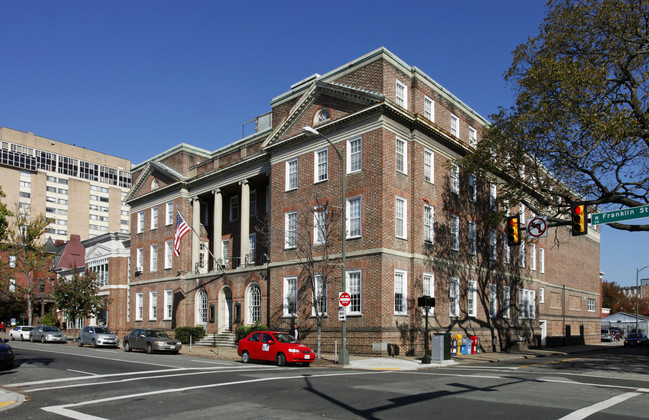 The Loop at Midtown in Richmond, VA - Building Photo - Building Photo