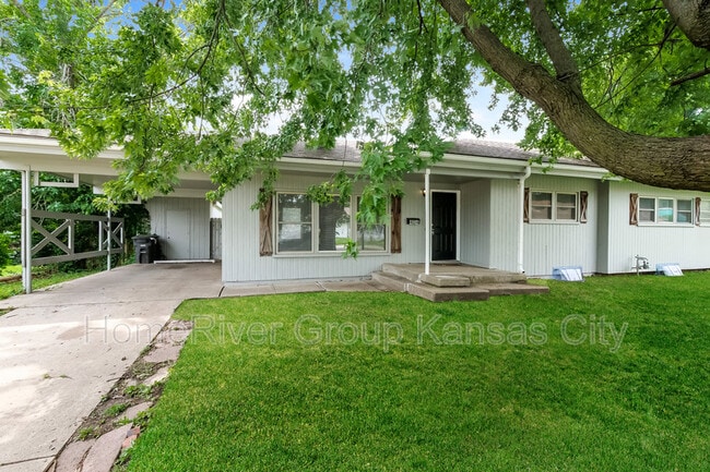 property at 404 Sagebrush Ln
