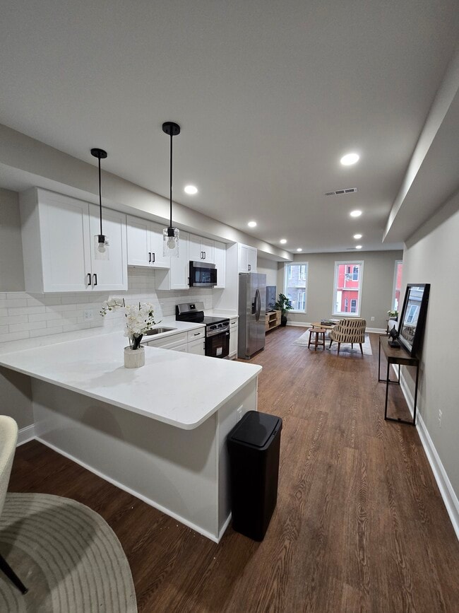 1625 Edmondson Ave, Unit 1 in Baltimore, MD - Building Photo - Building Photo