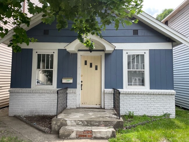 property at 1630 N Wells St