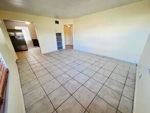 6624 5th Ave N, Unit 1 in St. Petersburg, FL - Building Photo - Building Photo