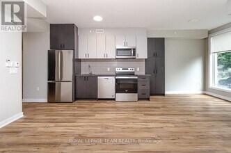 1291 Summerville Ave in Ottawa, ON - Building Photo - Building Photo