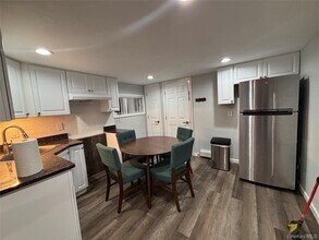 832 Jefferson St in Baldwin, NY - Building Photo - Building Photo