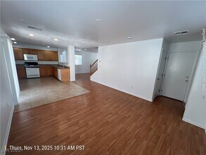 6383 Blue Twilight Ct in Las Vegas, NV - Building Photo - Building Photo