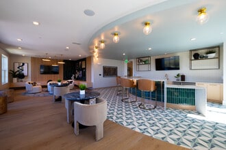 V by Alta in Orlando, FL - Building Photo - Interior Photo