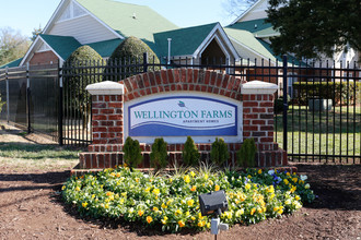 Wellington Farms in Charlotte, NC - Building Photo - Building Photo