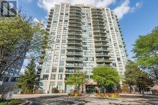 2545 Erin Centre Blvd in Mississauga, ON - Building Photo