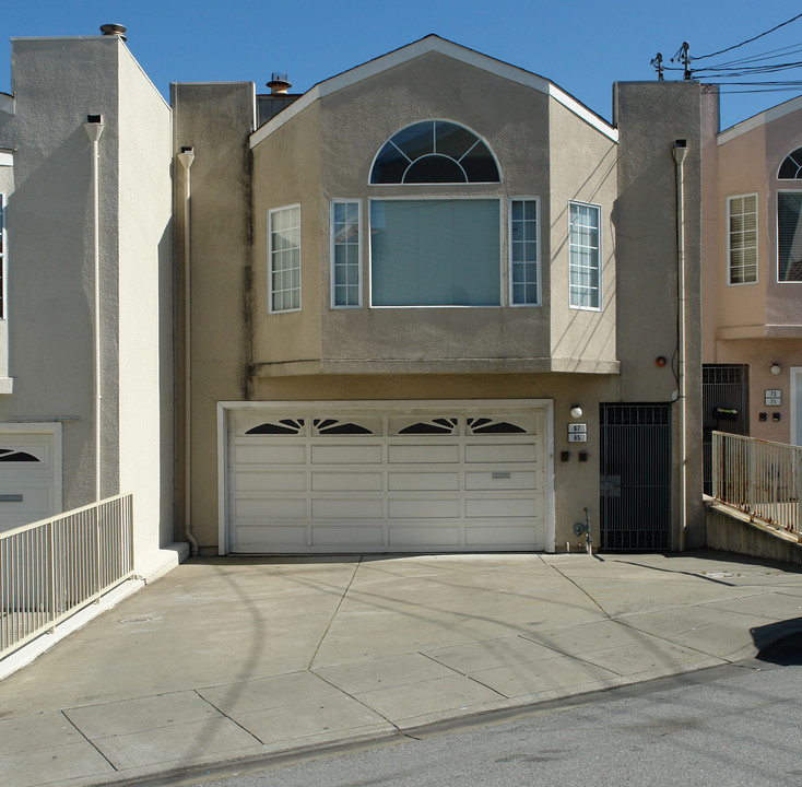 65-67 Wellington Ave in Daly City, CA - Foto de edificio