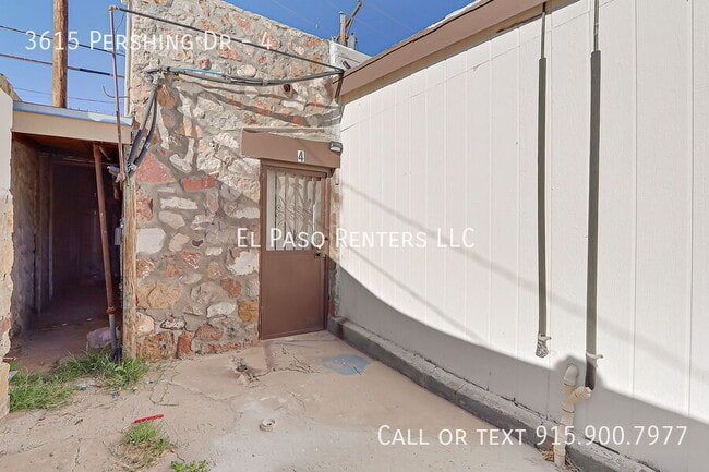 3615 Pershing Dr in El Paso, TX - Building Photo - Building Photo