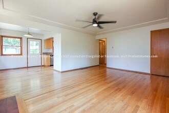 5903 NE 30th Ave in Portland, OR - Building Photo - Building Photo