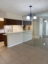 17401 Red Oak Dr in Houston, TX - Building Photo - Building Photo