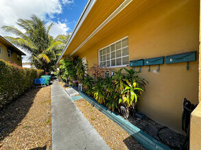 1141 SW 4th St in Miami, FL - Building Photo - Building Photo