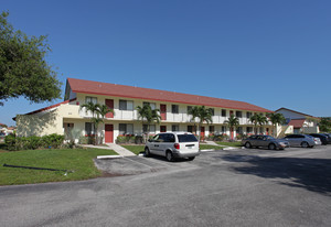 Lakeview Gardens Condominiums Apartments