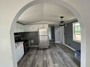 104 Bunk Dr in Lumberton, NC - Building Photo - Building Photo