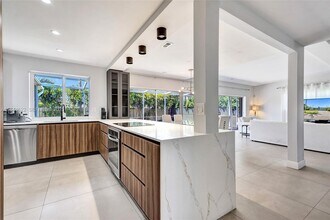 1940 NE 185th Terrace in North Miami Beach, FL - Building Photo - Building Photo