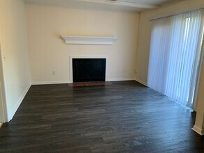 6001 Heath Valley Rd in Charlotte, NC - Building Photo - Building Photo