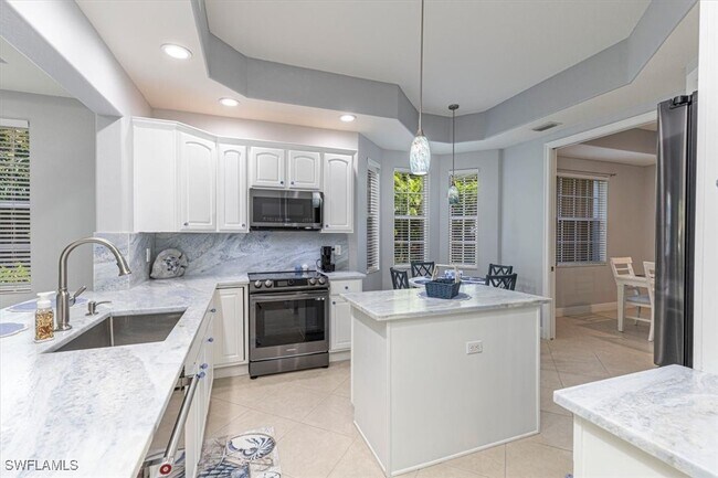 property at 7837 Hawthorne Dr