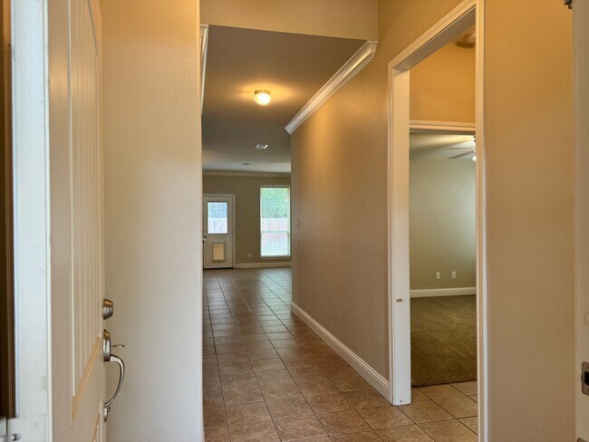 6020 Grace Ave in Tyler, TX - Building Photo - Building Photo