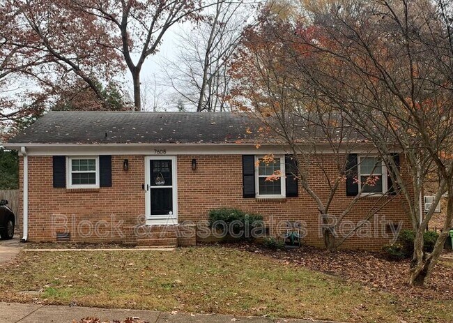 property at 7608 Idolbrook Ln