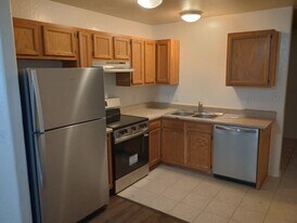 8360 W Mystery Dr in Arizona City, AZ - Building Photo