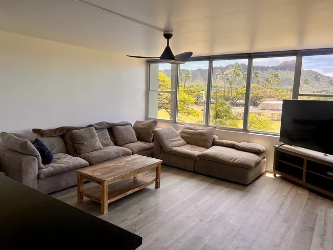 property at 2600 Pualani Way