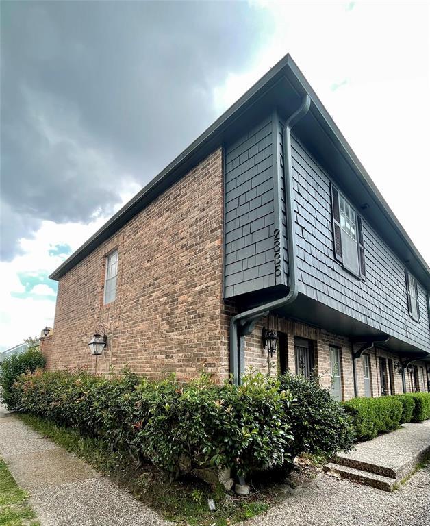 property at 2335 University Blvd