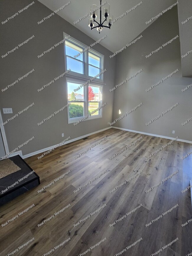 144 Holly Ln in Schererville, IN - Building Photo - Building Photo