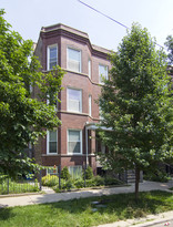 2324 W Iowa St Apartments