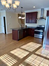 1 Elizabeth St in Raritan, NJ - Building Photo - Building Photo