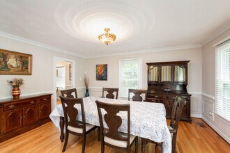 338 W Olney Rd in Norfolk, VA - Building Photo - Building Photo